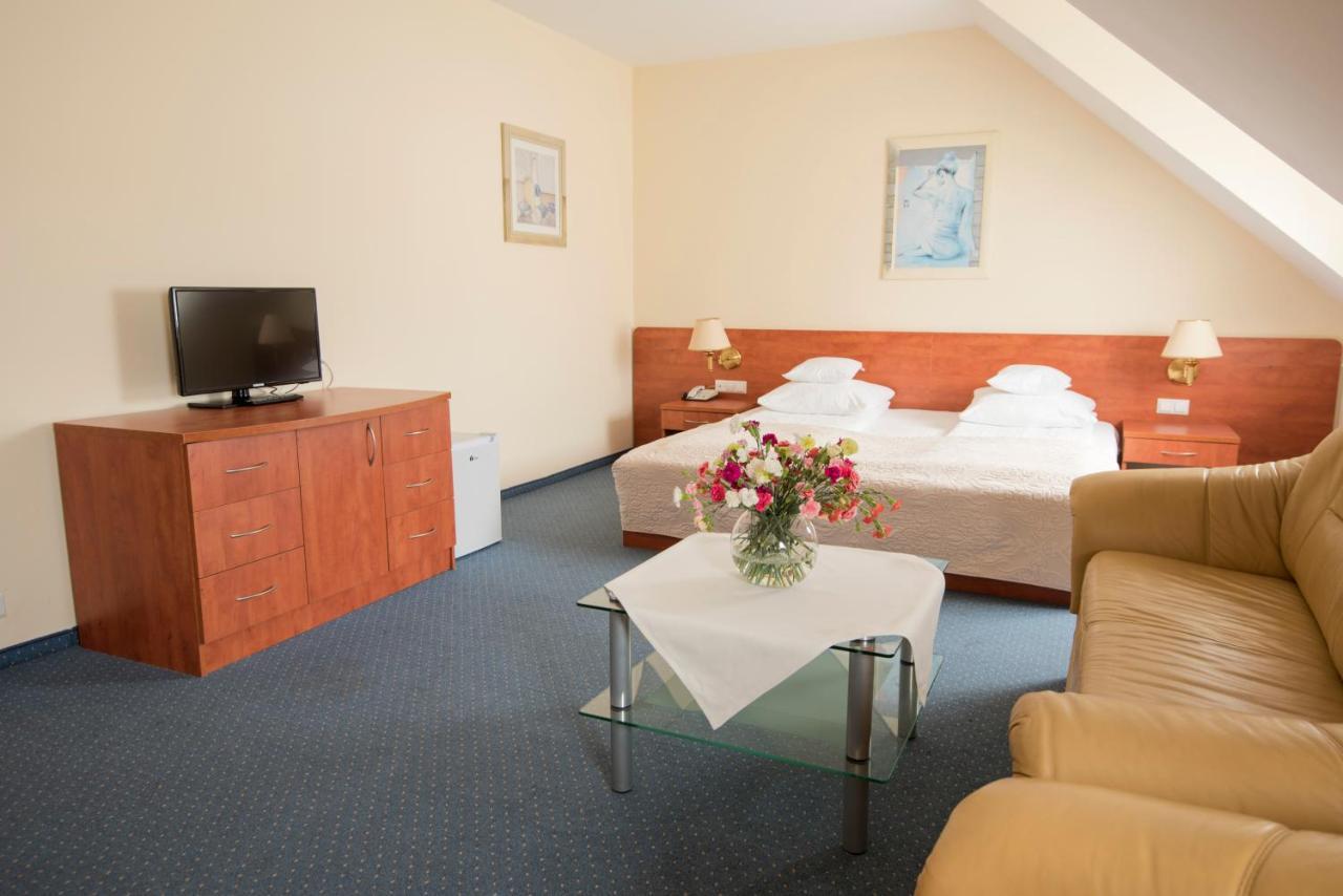Hotel Daria Tychy Kültér fotó