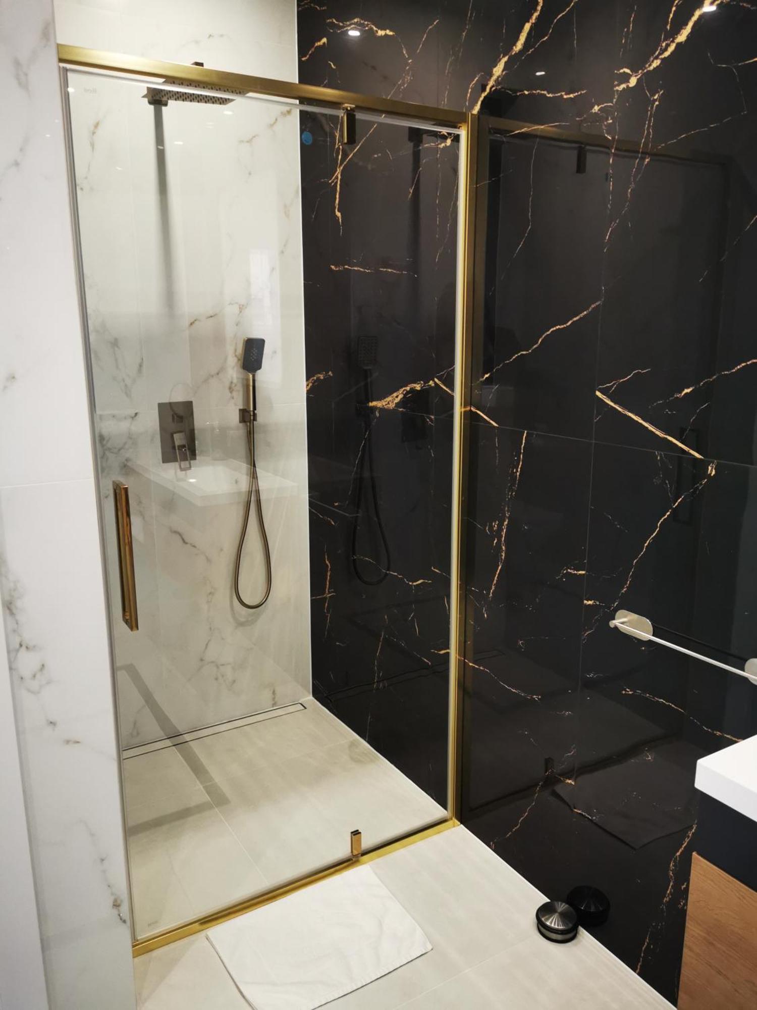 Hotel Daria Tychy Kültér fotó