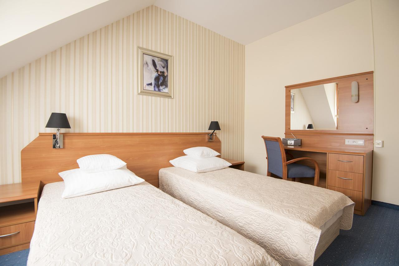 Hotel Daria Tychy Kültér fotó