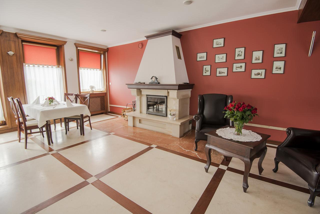 Hotel Daria Tychy Kültér fotó